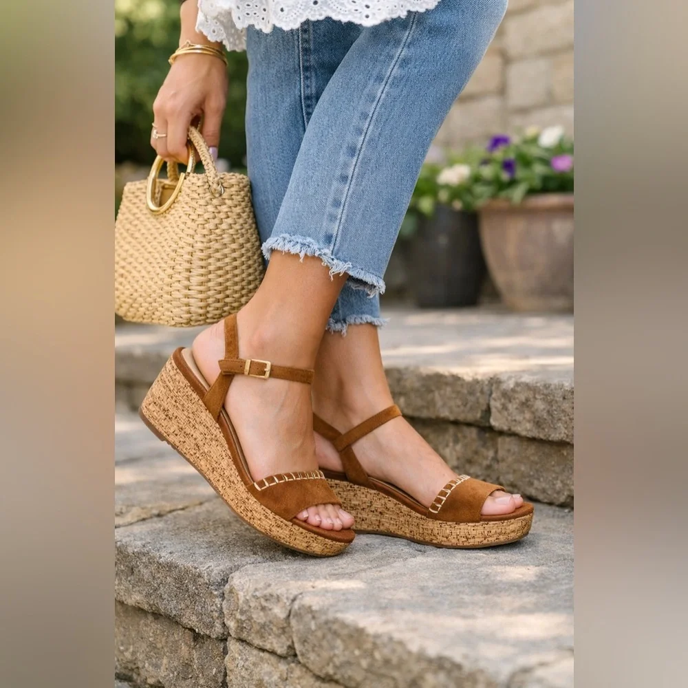 Cole Haan Brown Suede Platform Wedge Sandals Size 8.5 Cork Heel Neutral